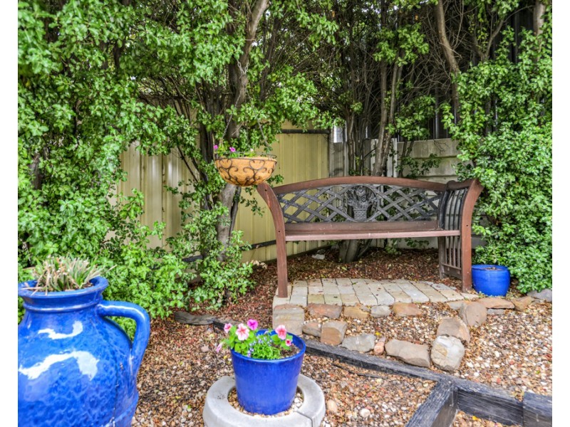 15 MAYFLOWER COURT, Encounter Bay SA 5211