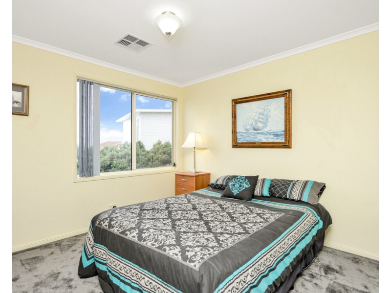 15 MAYFLOWER COURT, Encounter Bay SA 5211