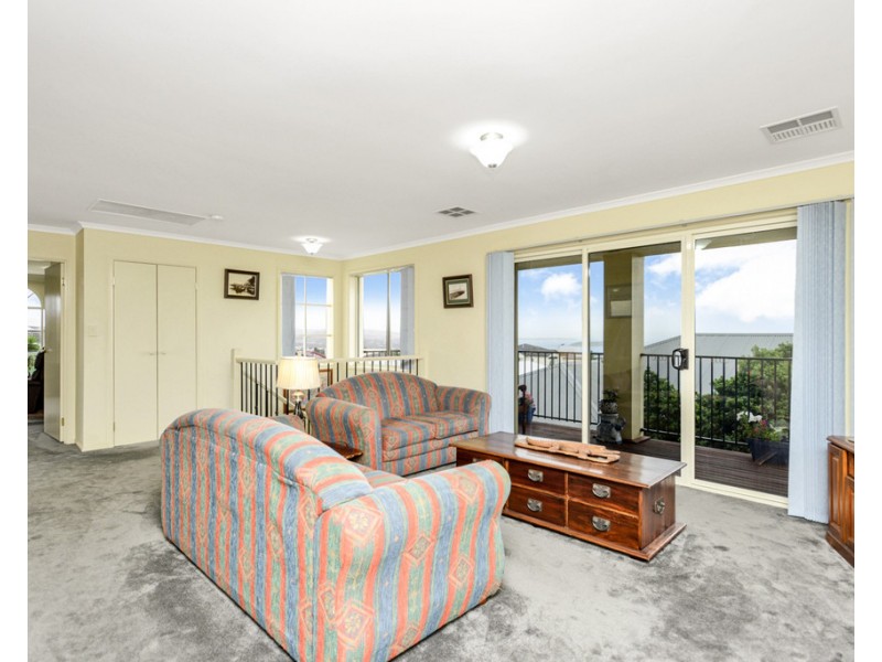 15 MAYFLOWER COURT, Encounter Bay SA 5211