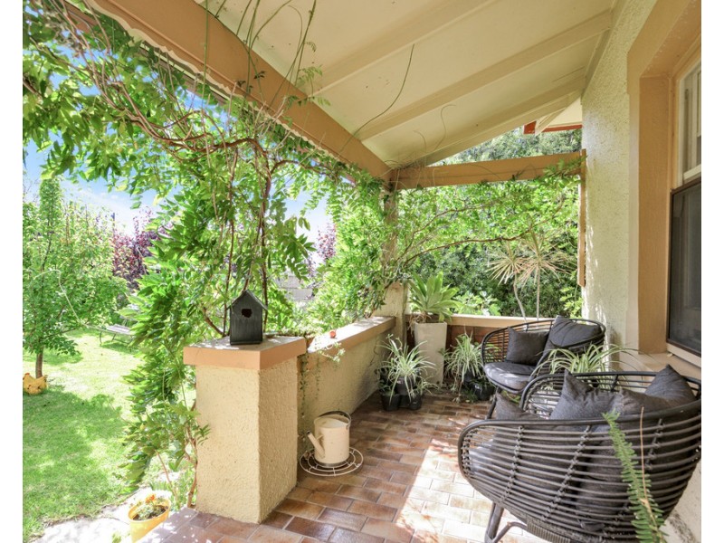 49 Seaview Road, Victor Harbor SA 5211