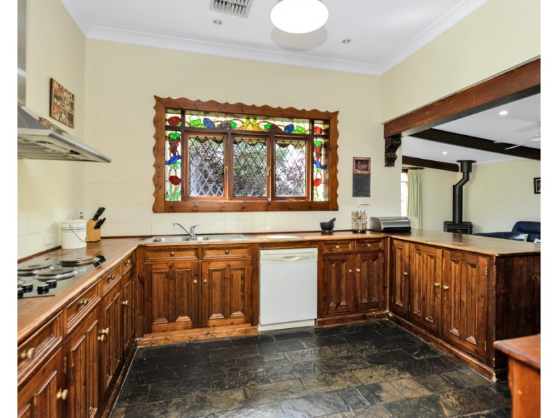 49 Seaview Road, Victor Harbor SA 5211