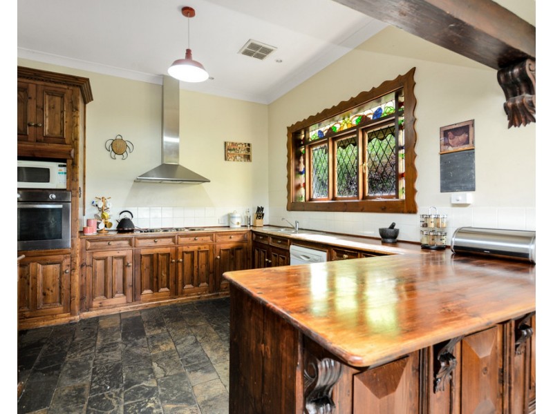 49 Seaview Road, Victor Harbor SA 5211