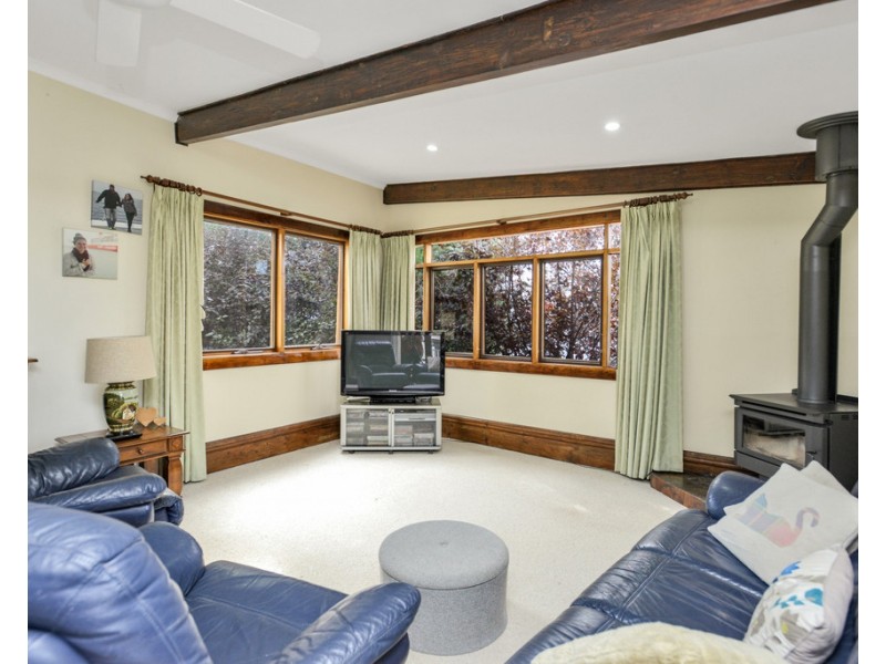 49 Seaview Road, Victor Harbor SA 5211