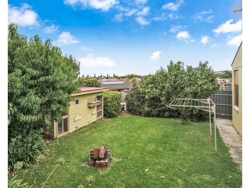 49 Seaview Road, Victor Harbor SA 5211
