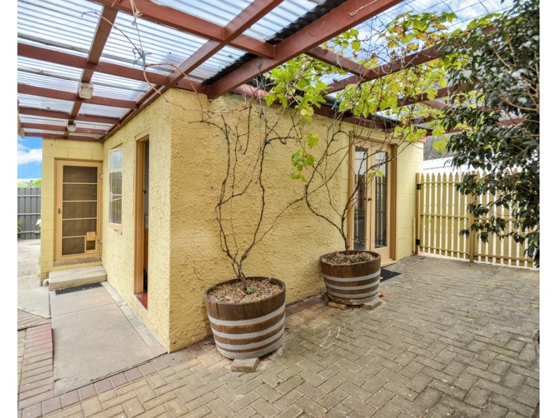 49 Seaview Road, Victor Harbor SA 5211