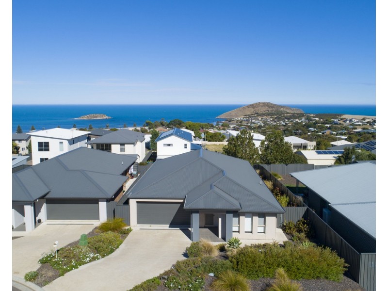 35 WHITE CLOSE, Encounter Bay SA 5211