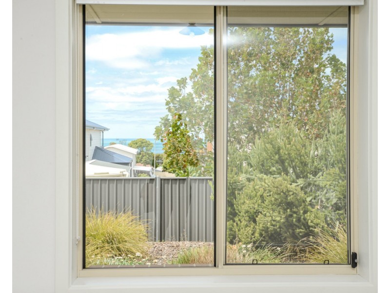 35 WHITE CLOSE, Encounter Bay SA 5211