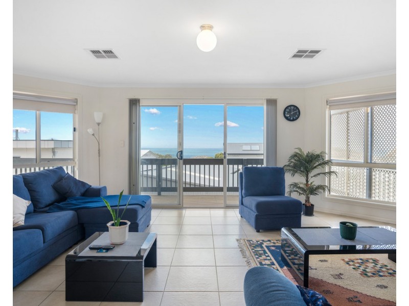 4 BARTON COURT, Encounter Bay SA 5211