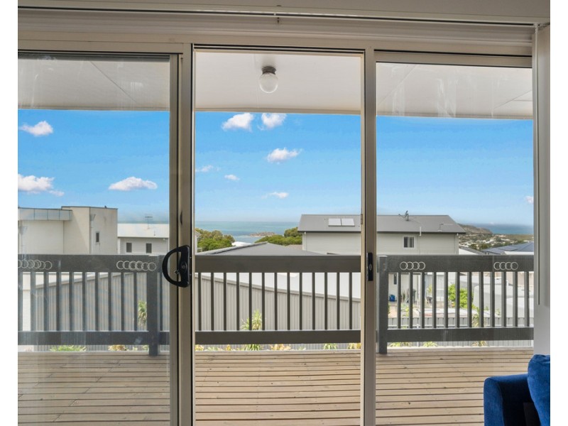 4 BARTON COURT, Encounter Bay SA 5211
