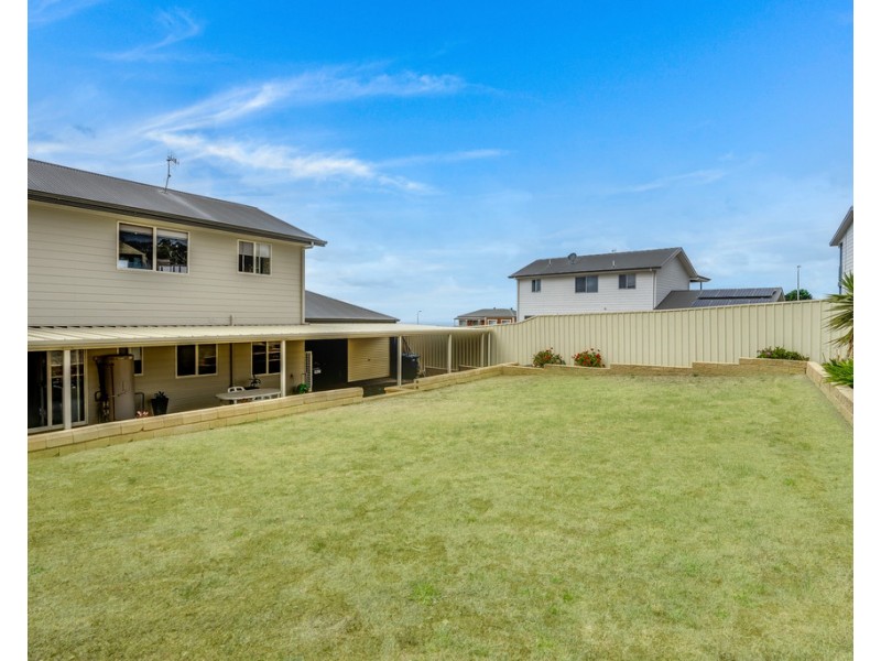 4 BARTON COURT, Encounter Bay SA 5211