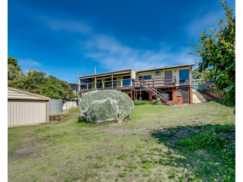 12 COORONG CRESCENT, Encounter Bay SA 5211