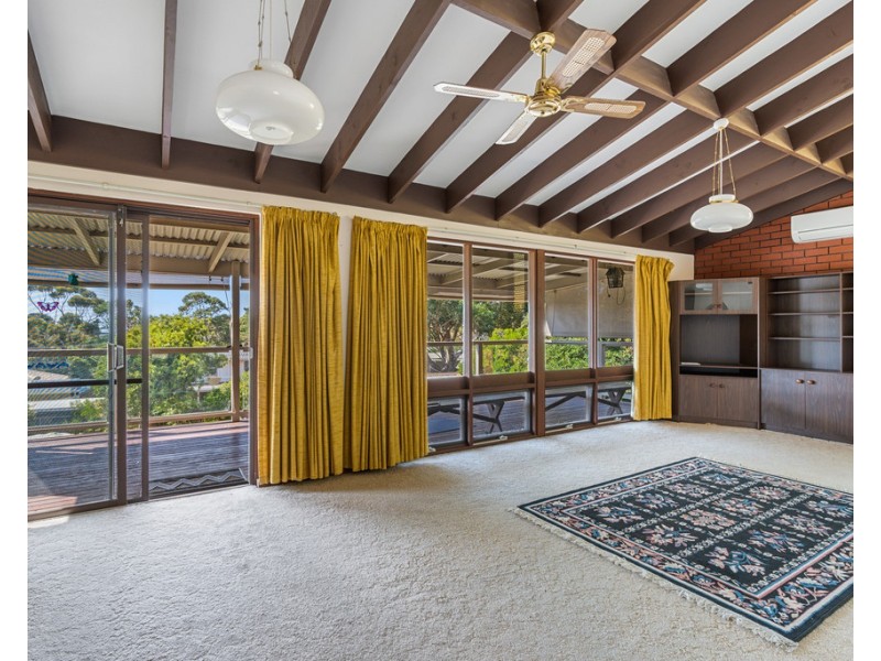 12 COORONG CRESCENT, Encounter Bay SA 5211