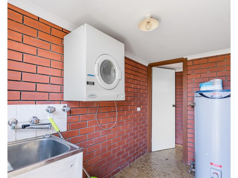 12 COORONG CRESCENT, Encounter Bay SA 5211