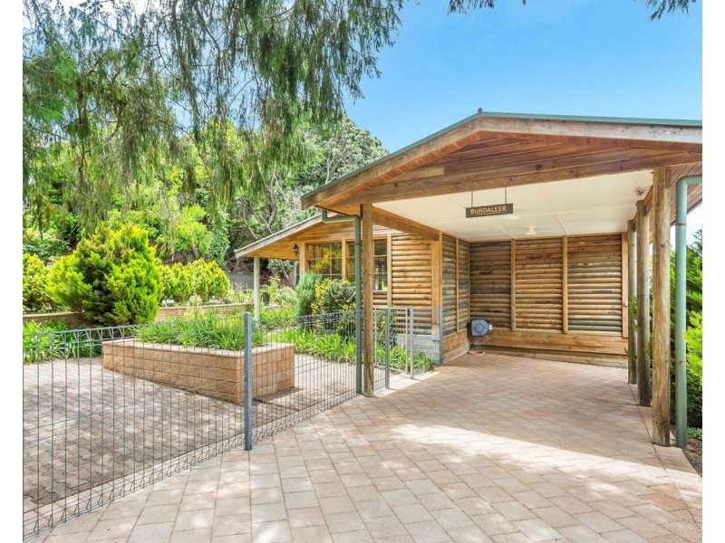 16 Gum Ave, Victor Harbor SA 5211