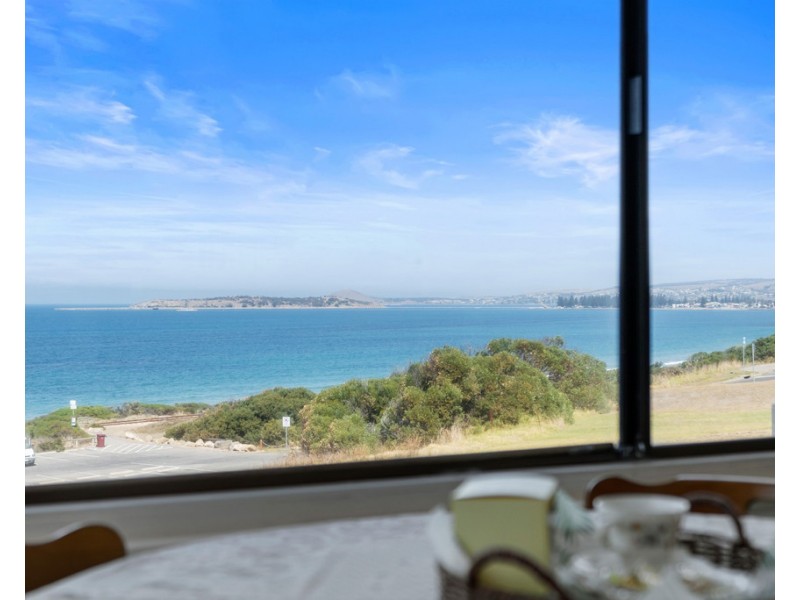 111 Seagull Ave, Hayborough SA 5211