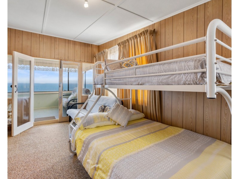 111 Seagull Ave, Hayborough SA 5211