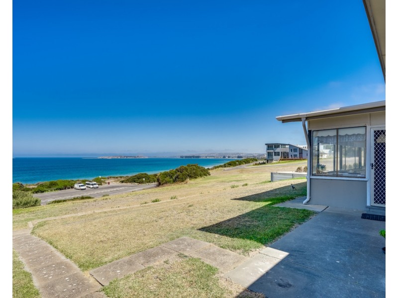 111 Seagull Ave, Hayborough SA 5211