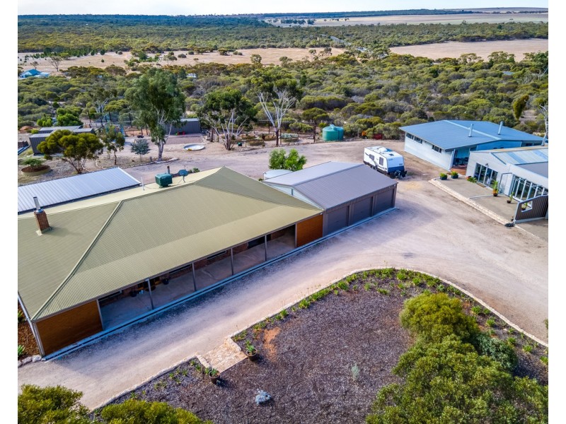 8 Altmann Road, Monarto South SA 5254