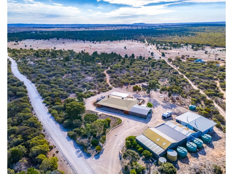 8 Altmann Road, Monarto South SA 5254