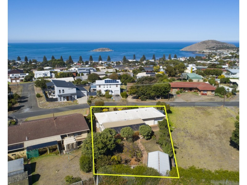 25 NORMA CRESCENT, Encounter Bay SA 5211