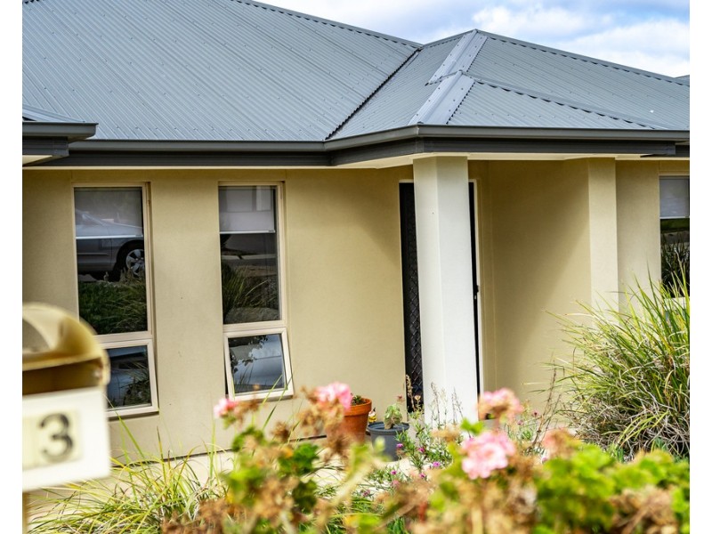 13 MATTHEWS STREET, Strathalbyn SA 5255