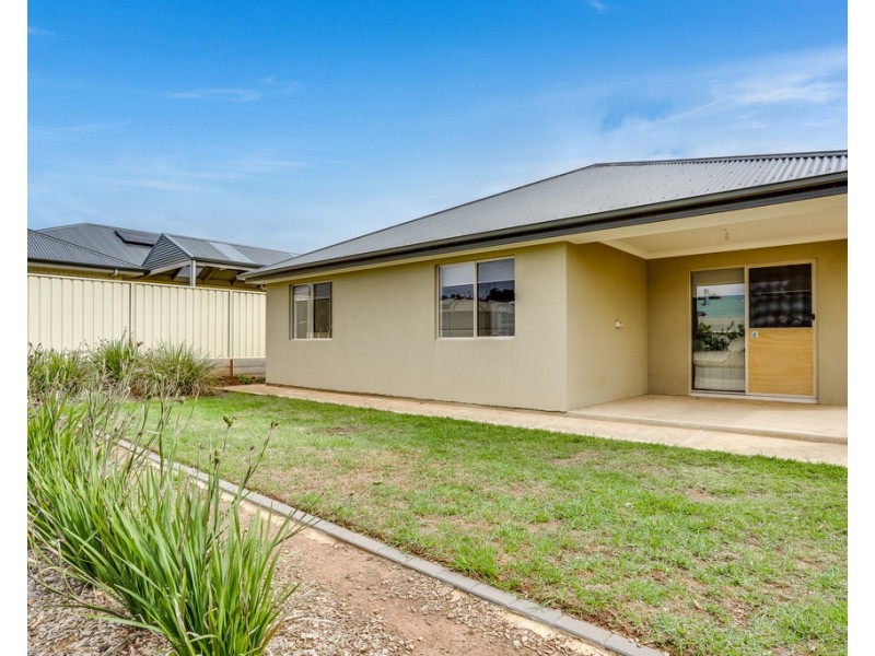 13 MATTHEWS STREET, Strathalbyn SA 5255