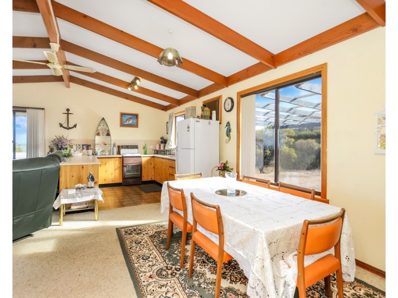 12 Elanora Crescent, Cape Jervis SA 5204