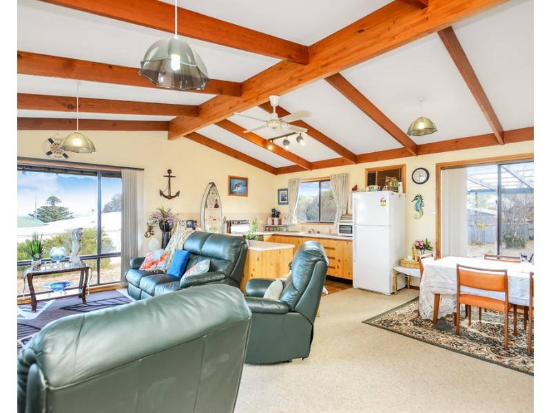 12 Elanora Crescent, Cape Jervis SA 5204