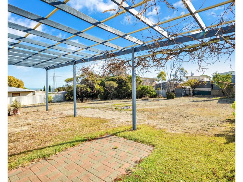 12 Elanora Crescent, Cape Jervis SA 5204