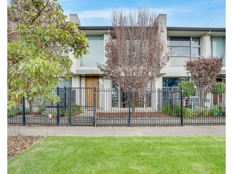 42 MALEN AVENUE, Victor Harbor SA 5211