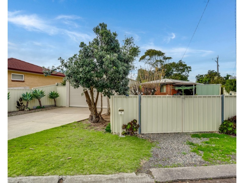 9 ANDERSON GROVE, Mccracken SA 5211