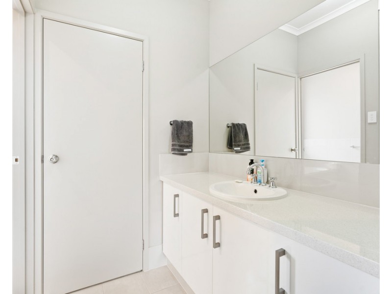 12 JASMIN DRIVE, Victor Harbor SA 5211