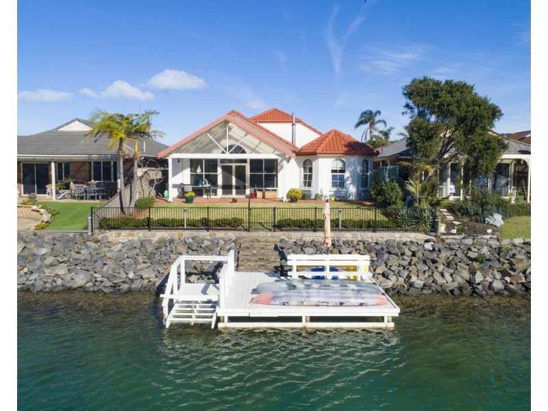 13 LAKESIDE CIRCUIT, Encounter Bay SA 5211