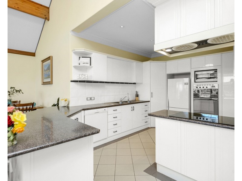 13 LAKESIDE CIRCUIT, Encounter Bay SA 5211