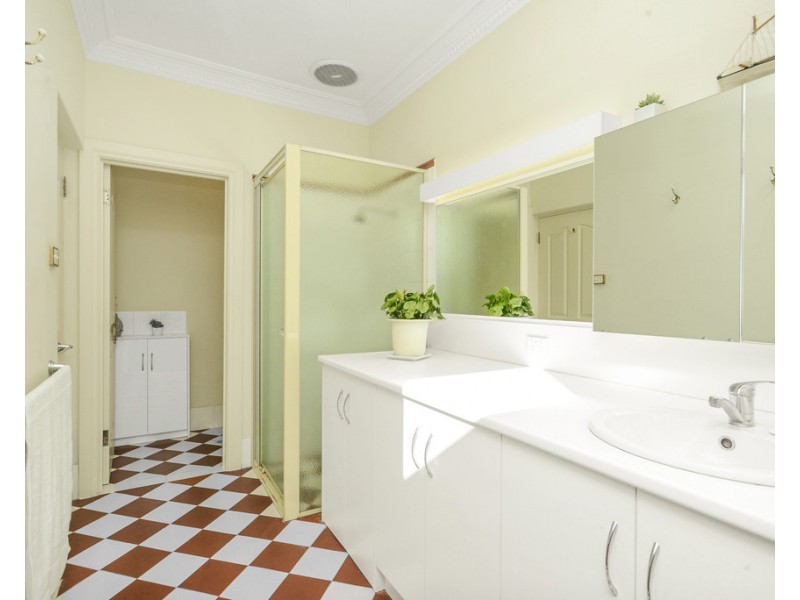 13 LAKESIDE CIRCUIT, Encounter Bay SA 5211