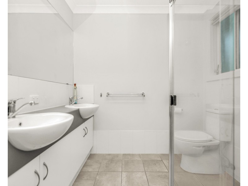 37 WHITE CLOSE, Encounter Bay SA 5211