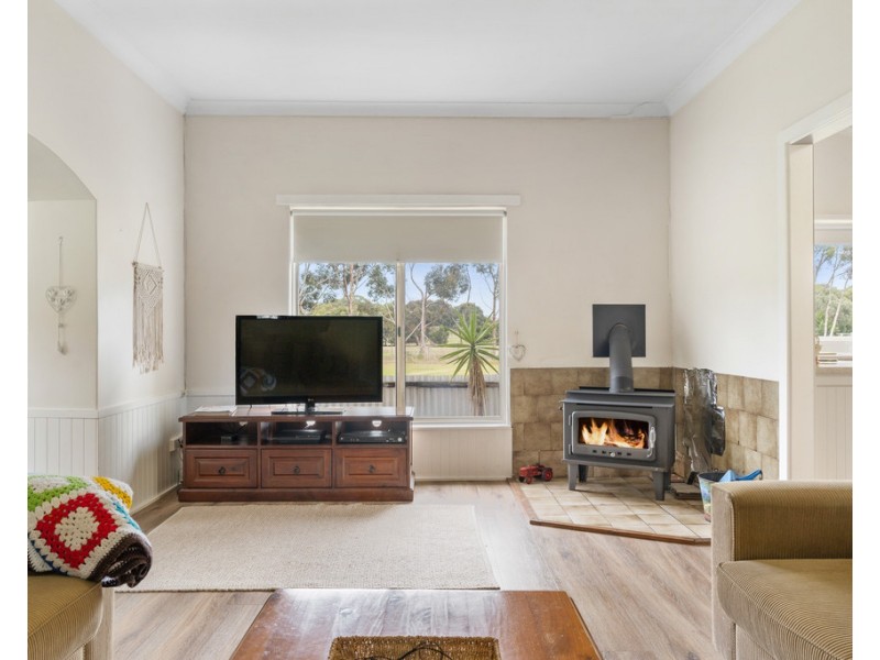 13 GLEN ROAD, Hindmarsh Valley SA 5211