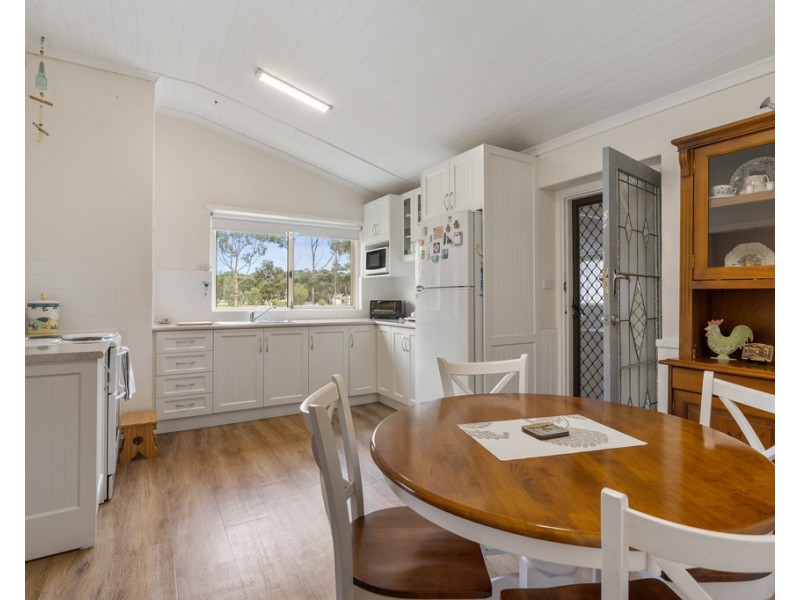 13 GLEN ROAD, Hindmarsh Valley SA 5211