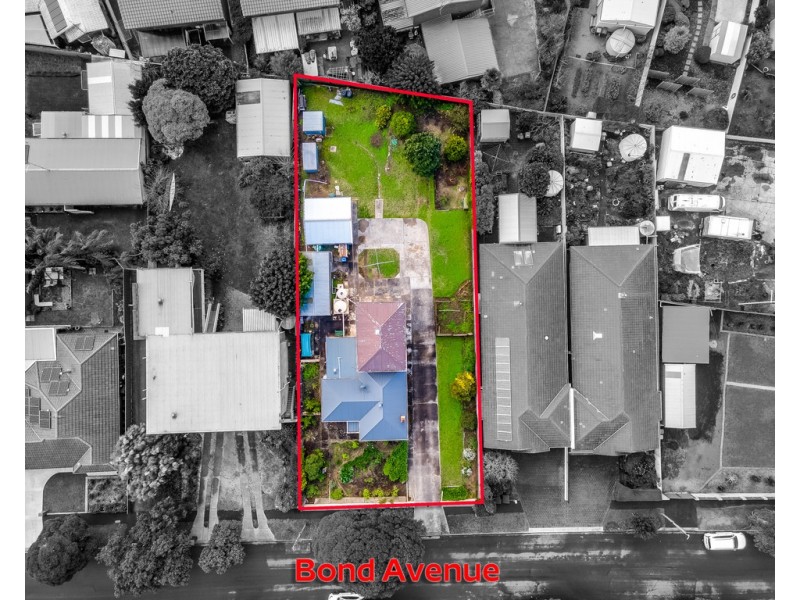 6 BOND AVENUE, Victor Harbor SA 5211