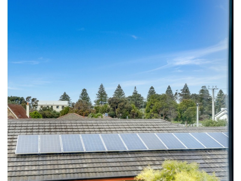 6 BOND AVENUE, Victor Harbor SA 5211