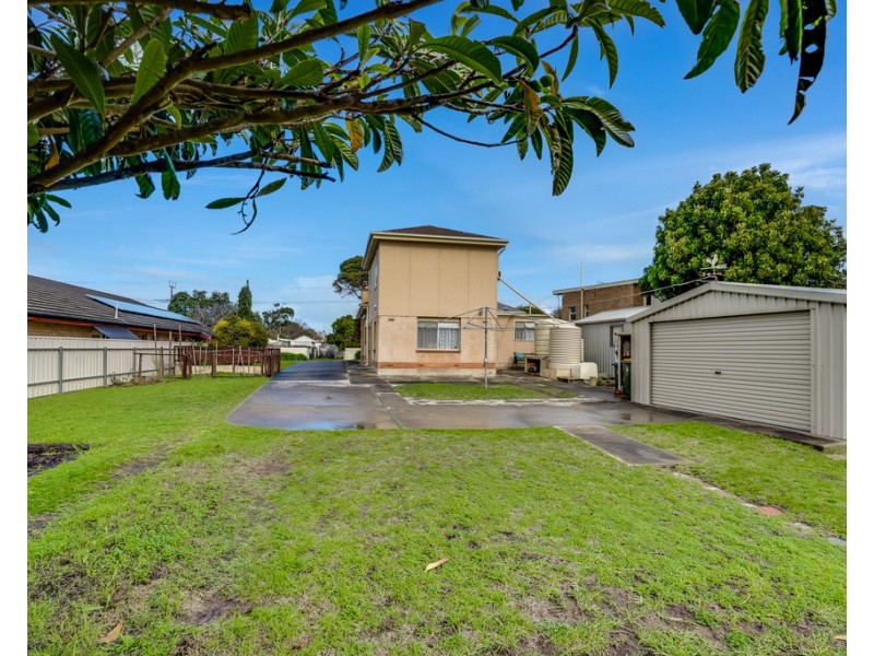 6 BOND AVENUE, Victor Harbor SA 5211