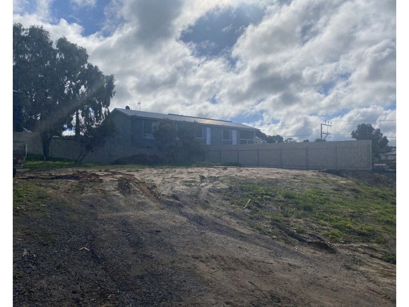 4 (Lot 2) Kondoli Court, Victor Harbor SA 5211