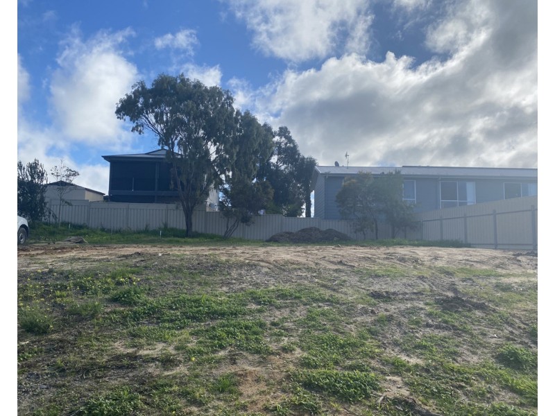 4 (Lot 2) Kondoli Court, Victor Harbor SA 5211