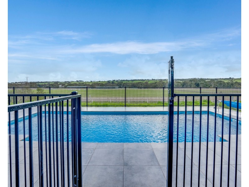 14 LIPIZZANER DRIVE, Hindmarsh Valley SA 5211