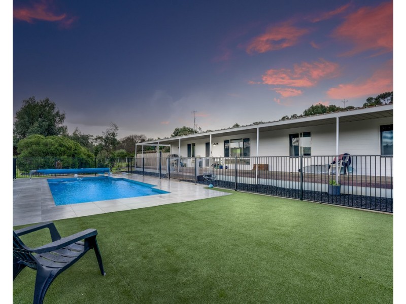 14 LIPIZZANER DRIVE, Hindmarsh Valley SA 5211