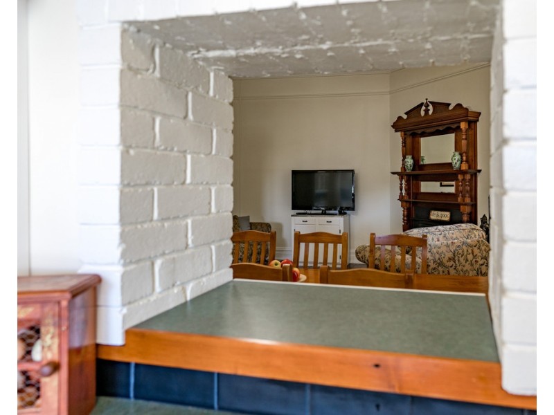 13 ADELAIDE ROAD, Palmer SA 5237