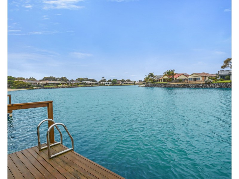 7 MATTHEW FLINDERS DRIVE, Encounter Bay SA 5211