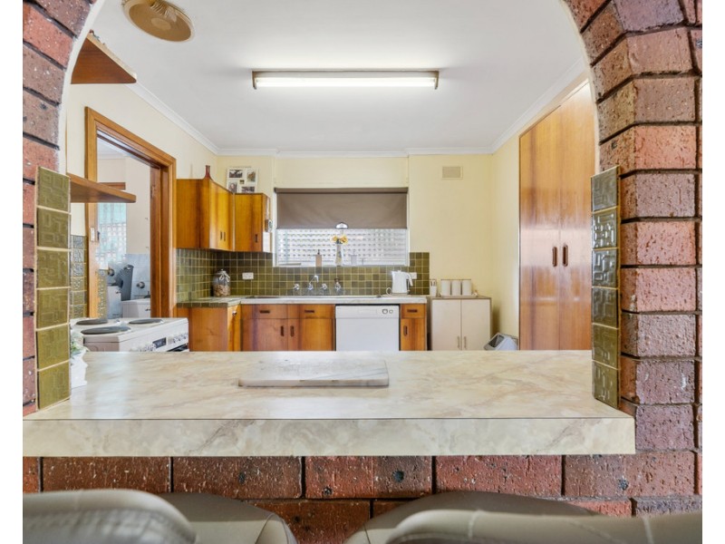 16 Baudin Road, Victor Harbor SA 5211
