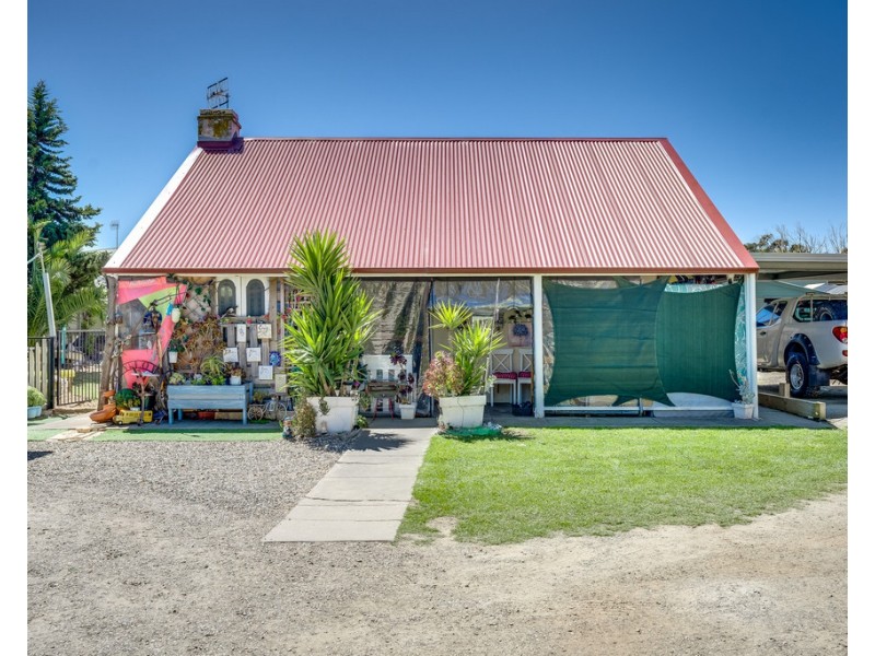 16 GOOLWA ROAD, Middleton SA 5213