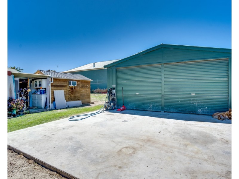 16 GOOLWA ROAD, Middleton SA 5213